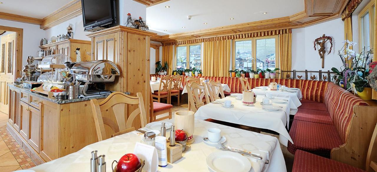 Hotel Kristall B&B Ischgl Exterior foto